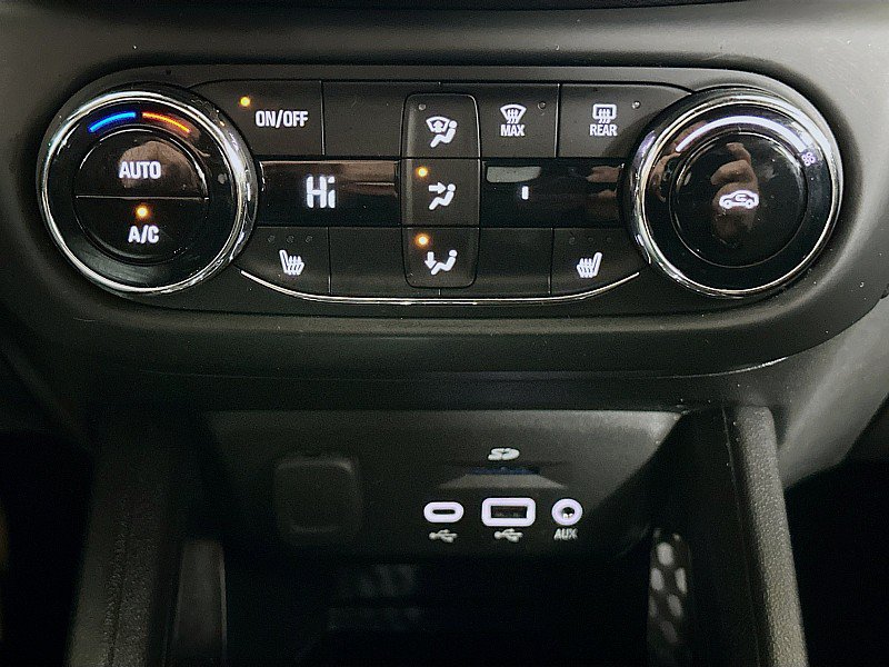 Used 2022 Chevrolet TrailBlazer RS w/ Sun and Liftgate Package FWD image 17