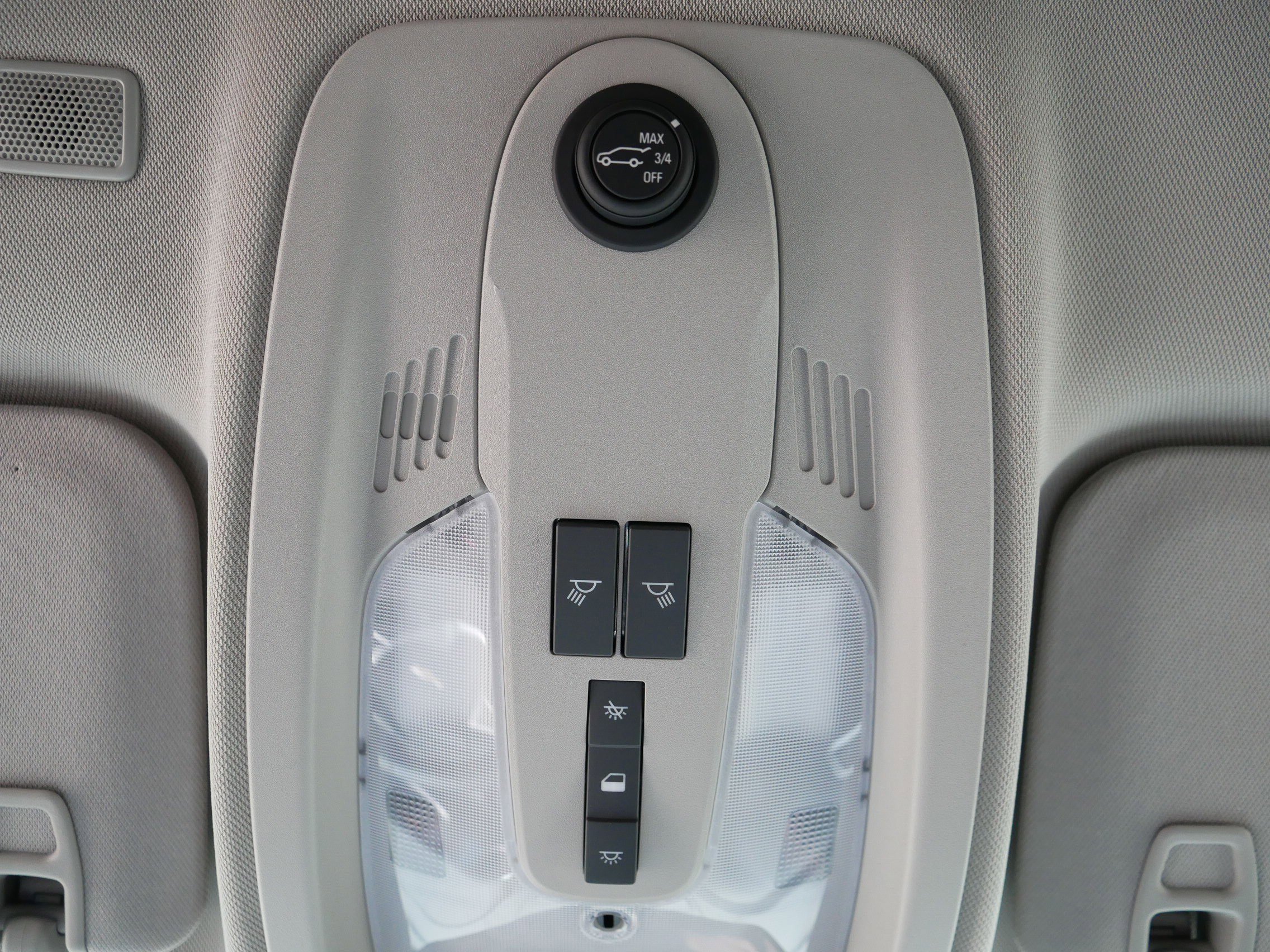 Used 2017 Chevrolet Equinox LT w/ Convenience Package image 32