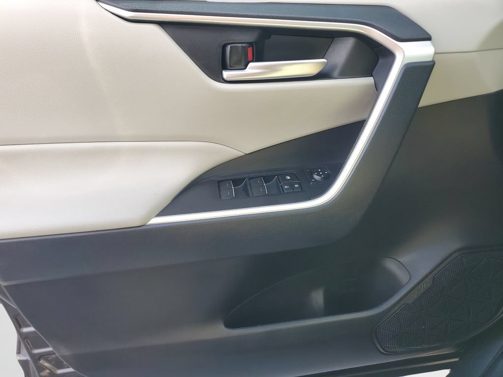 Certified 2025 Toyota RAV4 XLE Premium FWD image 19