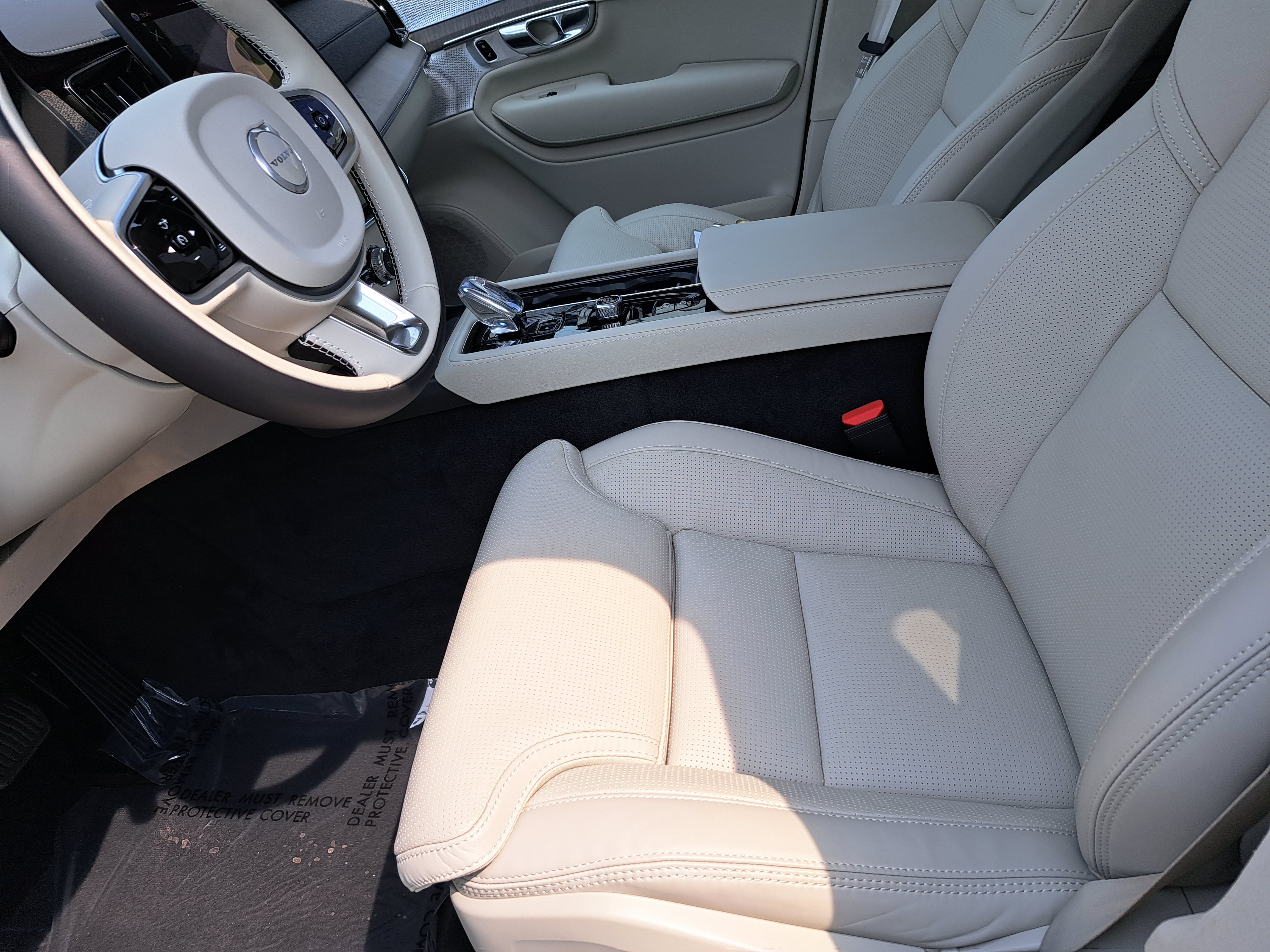 New 2026 Volvo XC90 B6 Ultra w/ Lounge Package AWD/4WD image 6