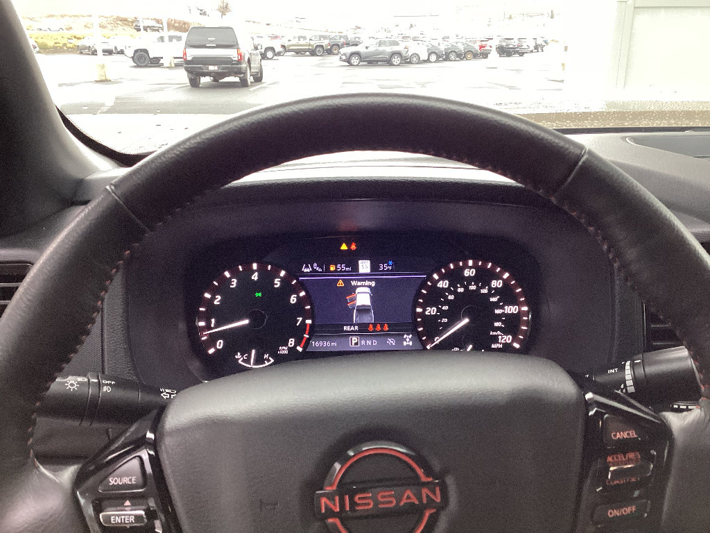 Used 2023 Nissan Frontier PRO-4X w/ Pro Convenience Package image 17