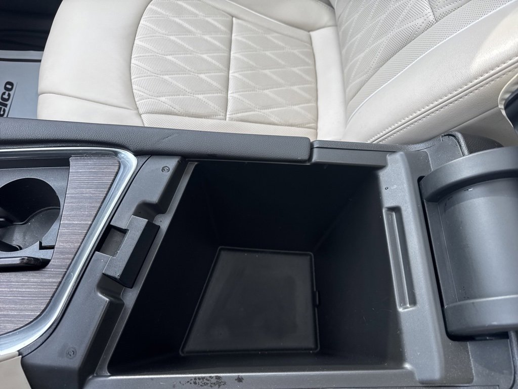 Certified 2022 Buick Enclave Avenir w/ Avenir Technology Package image 35