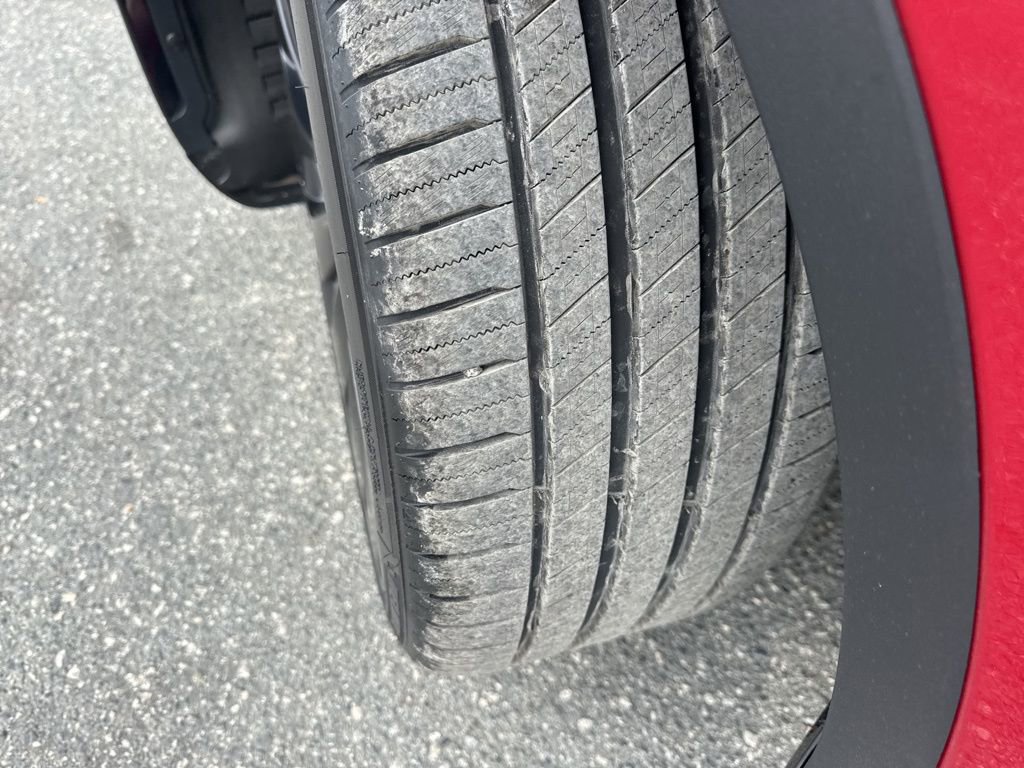 Used 2022 Tesla Model Y Performance image 35