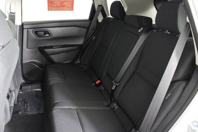 Certified 2024 Nissan Rogue S image 21