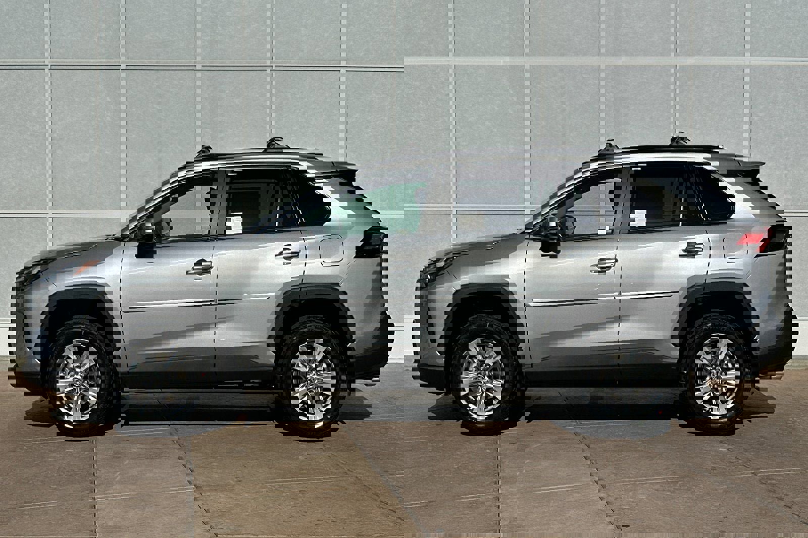 New 2025 Toyota RAV4 XLE image 7