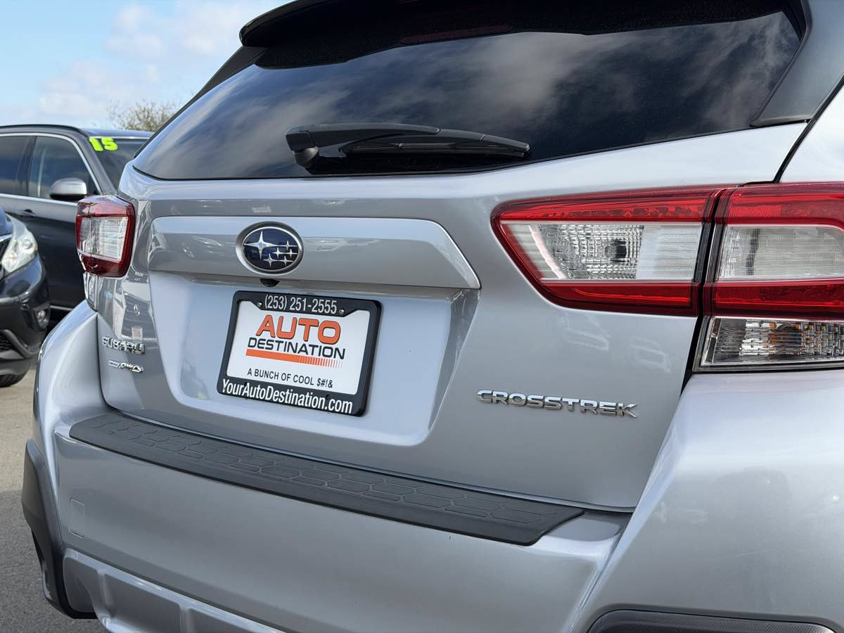 Used 2018 Subaru Crosstrek 2.0i Premium w/ Moonroof Package AWD/4WD image 10