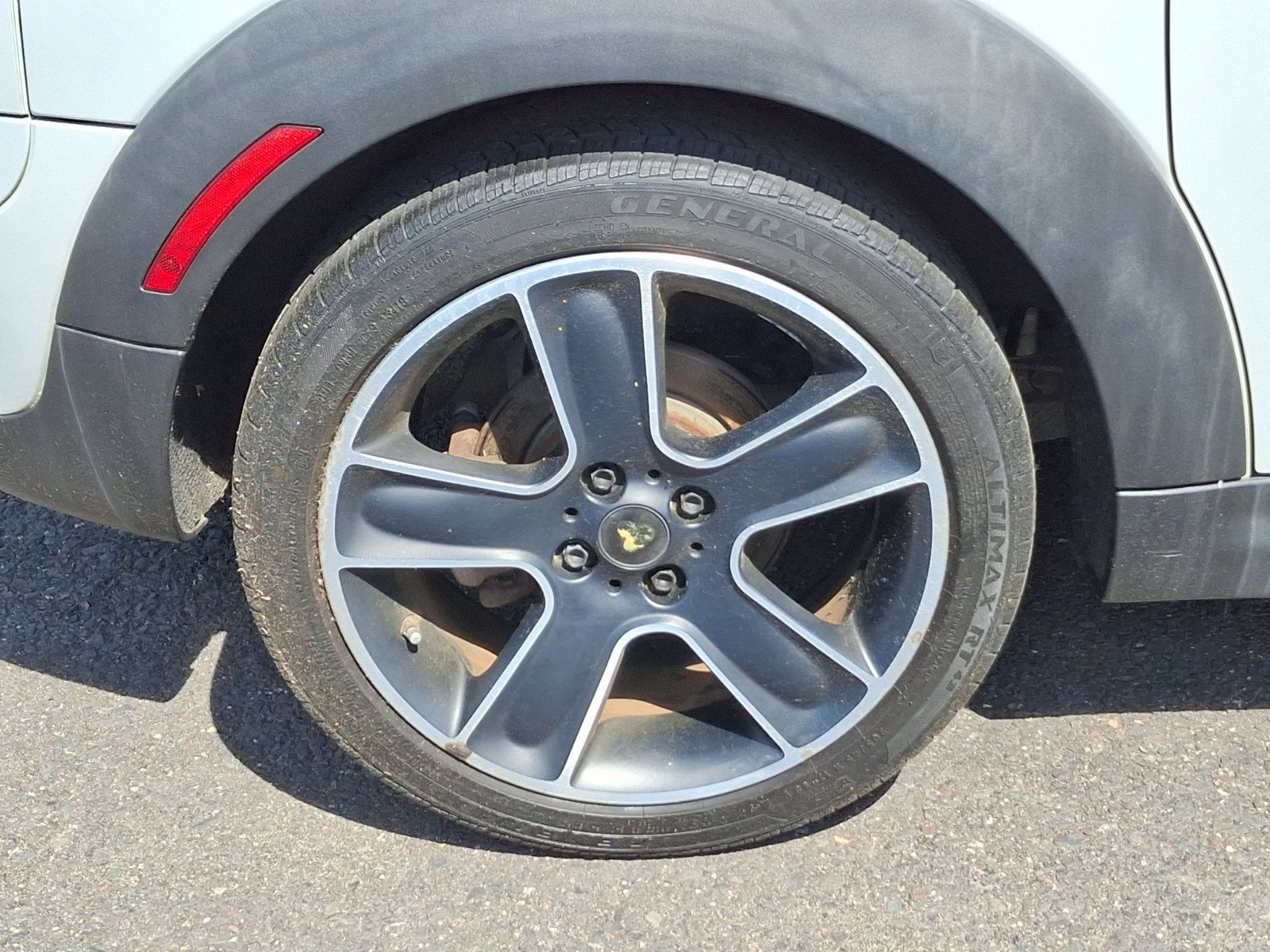 Used 2011 MINI Cooper Clubman S FWD image 8