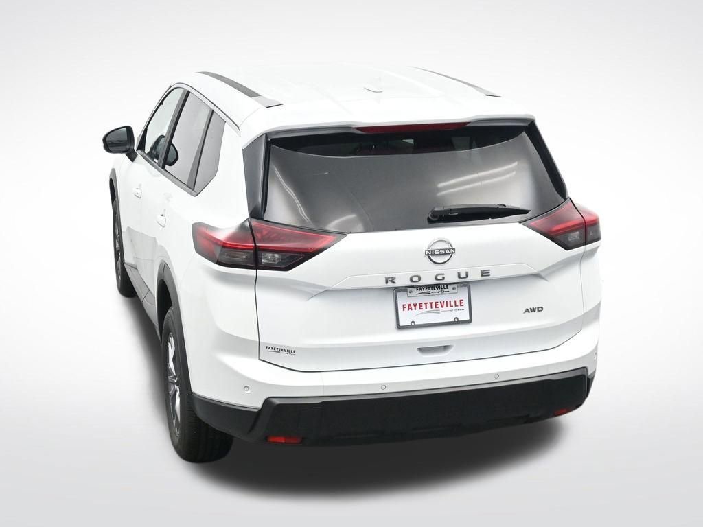 Used 2026 Nissan Rogue SV AWD/4WD image 28
