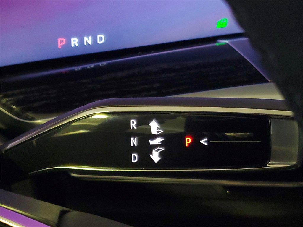 New 2026 Cadillac Escalade IQL Sport 1 w/ LPO, ONYX Package image 24