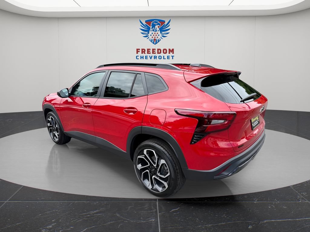New 2026 Chevrolet Trax RS w/ Driver Confidence Package FWD image 4