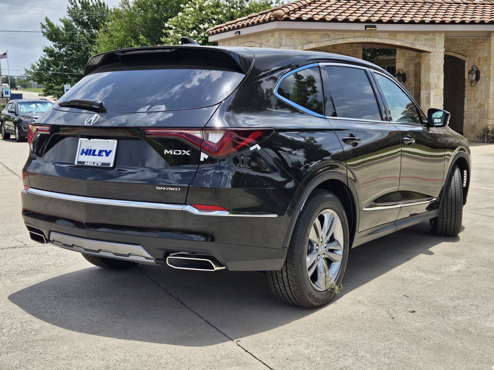 New 2026 Acura MDX SH-AWD image 5