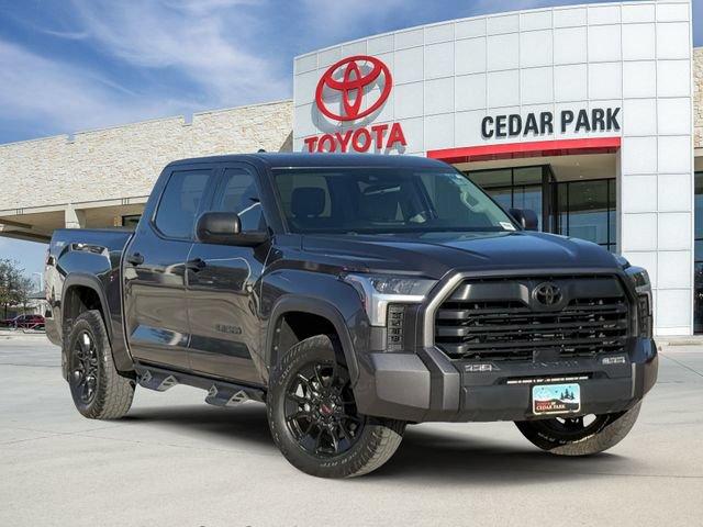 Used 2022 Toyota Tundra SR5 AWD/4WD image 1