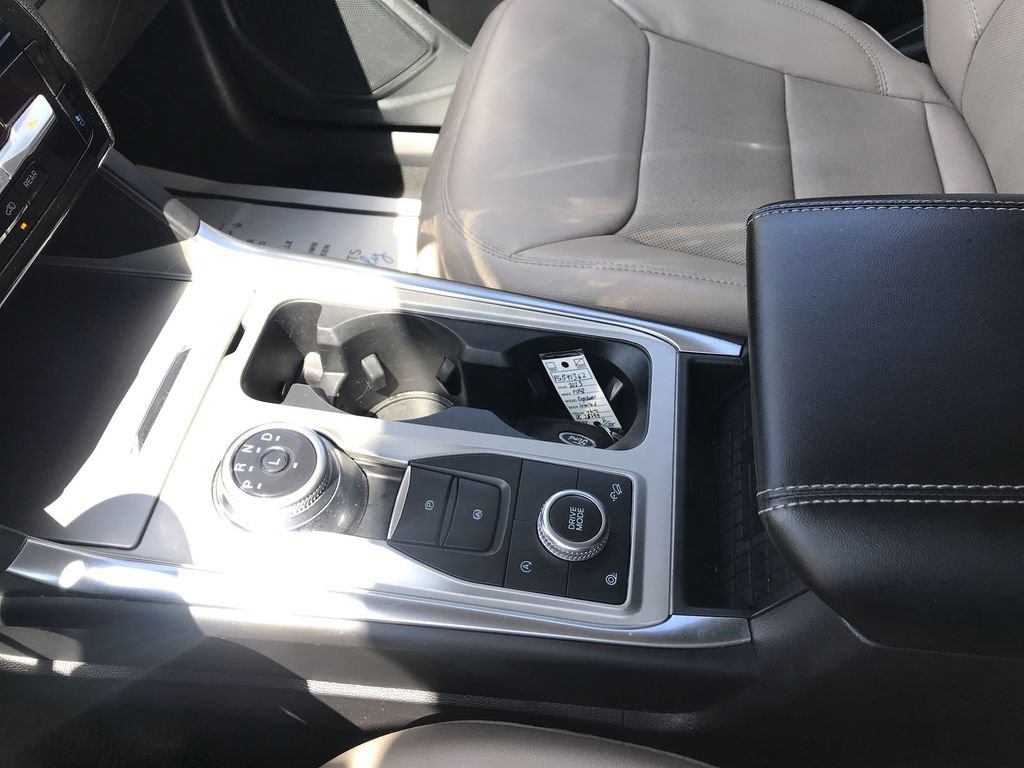 Used 2023 Ford Explorer Limited AWD/4WD image 21