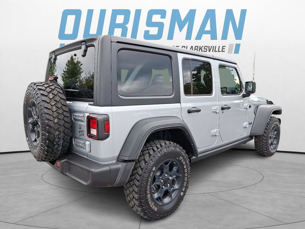 Used 2023 Jeep Wrangler Unlimited w/ Cold Weather Group AWD/4WD image 6