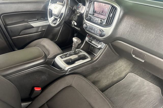 Used 2018 Chevrolet Colorado LT w/ LT Convenience Package RWD image 19