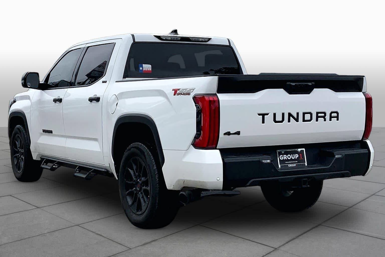 Used 2023 Toyota Tundra SR5 w/ SR5 Convenience Package AWD/4WD image 12