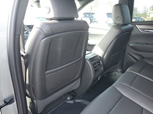 New 2026 Cadillac XT5 Luxury w/ LPO, Floor Liner Package image 25