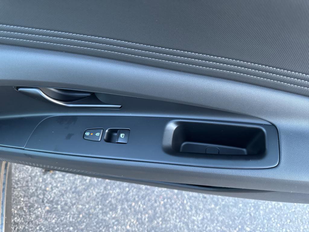 New 2025 Hyundai Elantra Sport image 23
