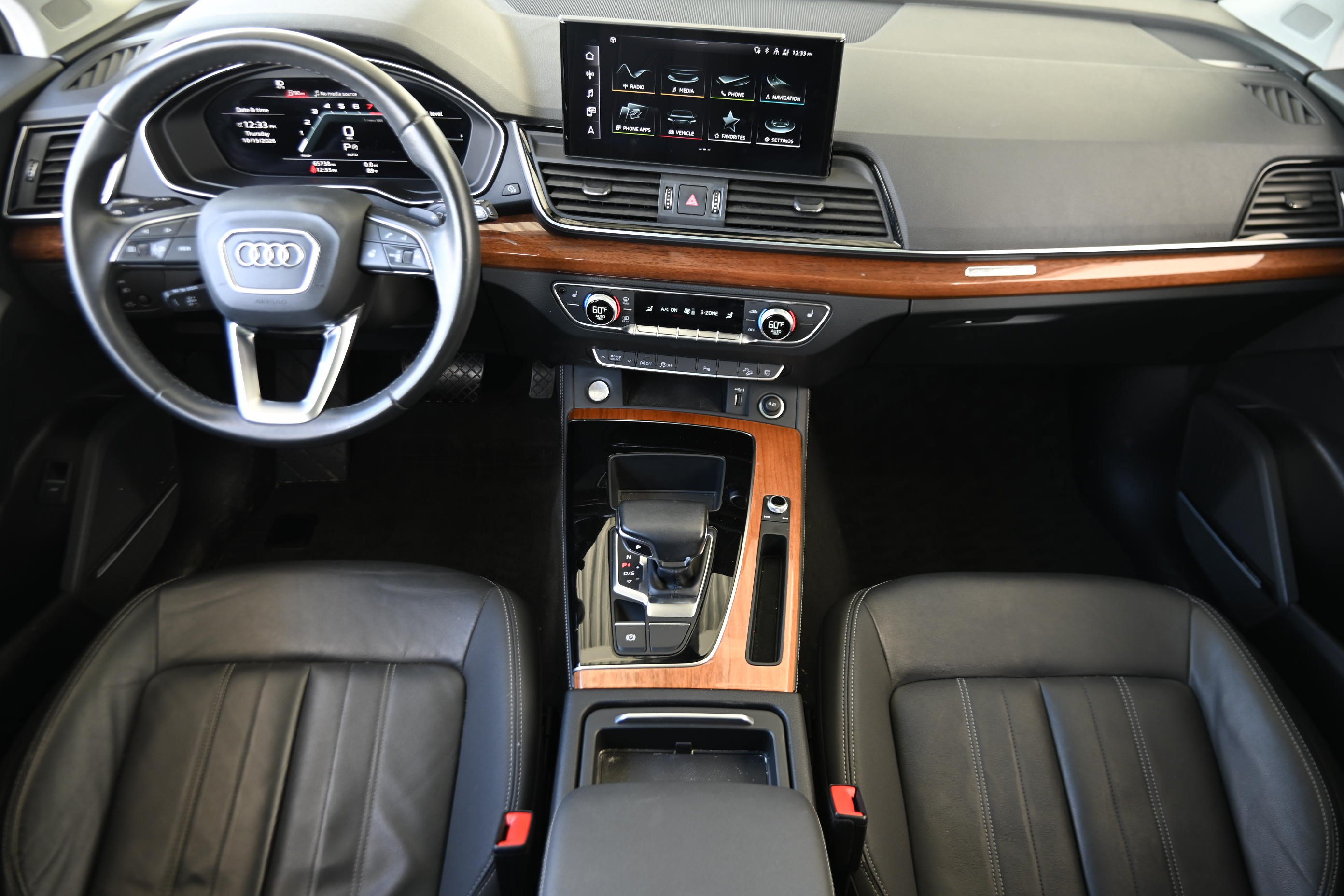 Used 2022 Audi Q5 2.0T Premium Plus w/ Premium Plus Package AWD/4WD image 14