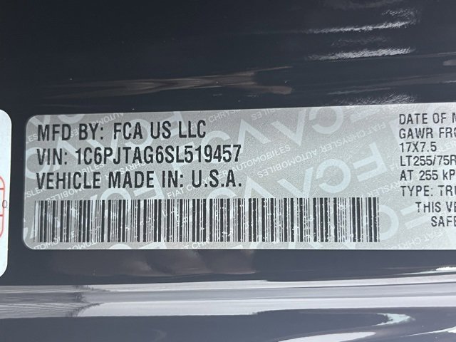 New 2025 Jeep Gladiator Willys image 9