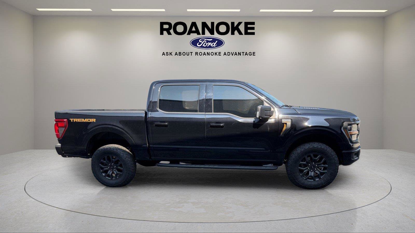 Used 2025 Ford F150 Tremor w/ Bed Utility Package AWD/4WD image 4