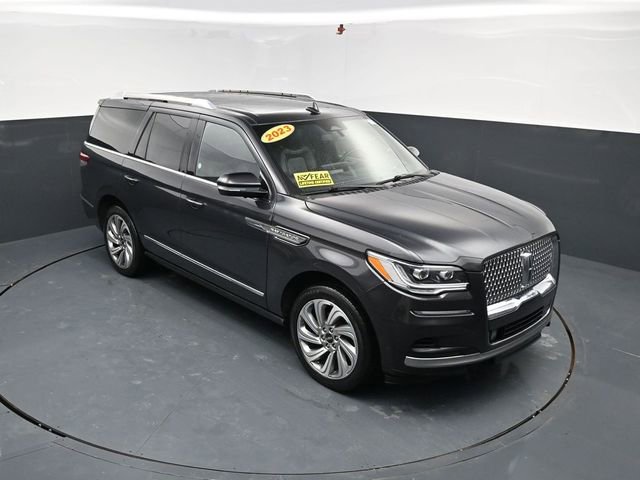 Used 2023 Lincoln Navigator Reserve image 38