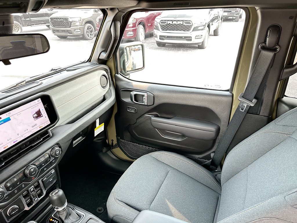 New 2026 Jeep Wrangler Unlimited Sport AWD/4WD image 27