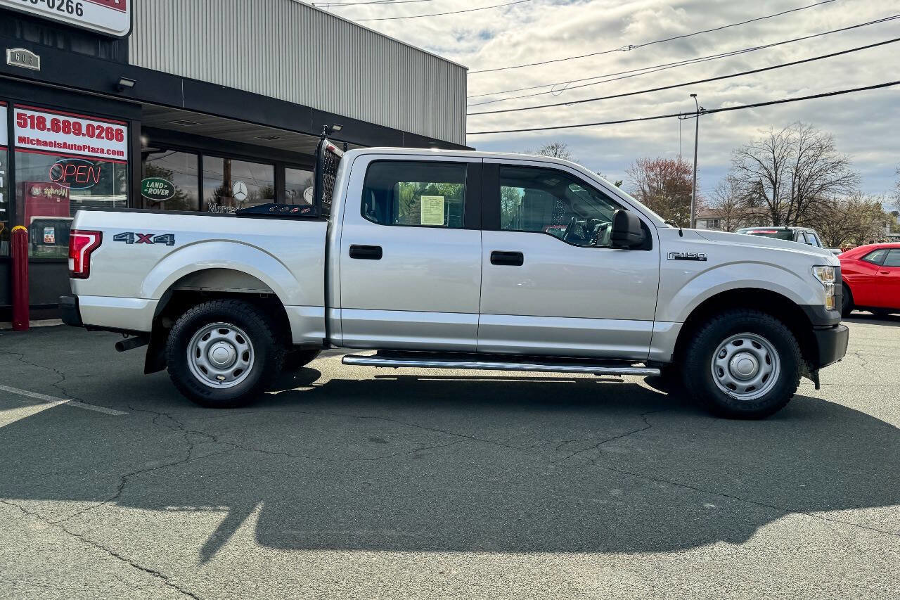 Used 2017 Ford F150 XL w/ Equipment Group 101A Mid AWD/4WD image 3