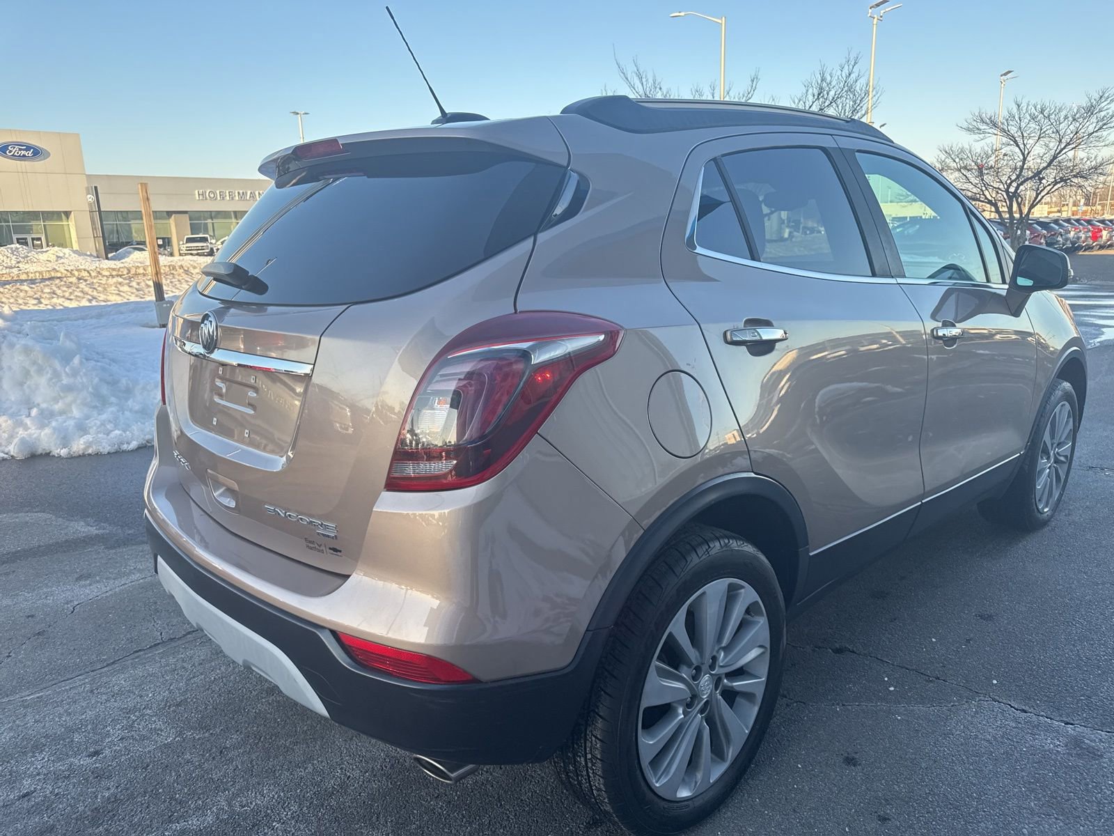 Used 2018 Buick Encore Preferred image 6