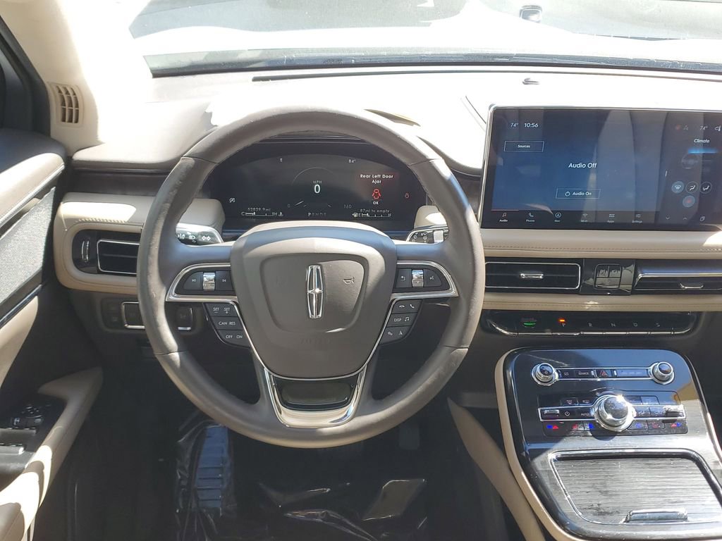 Used 2022 Lincoln Nautilus Reserve w/ Cargo Utility Package image 18