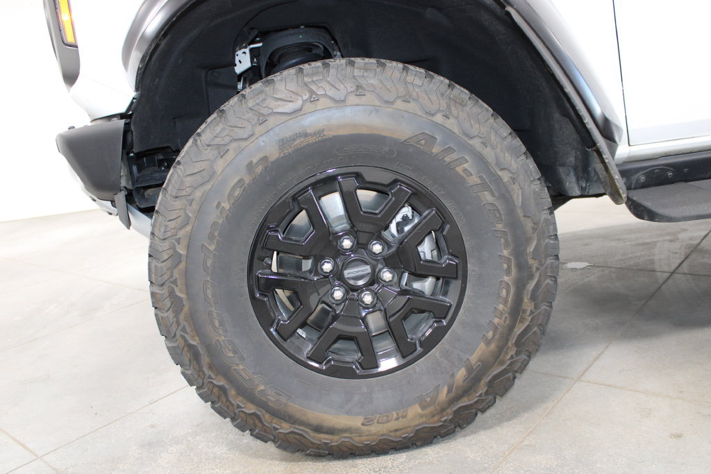 Used 2024 Ford Bronco Raptor w/ Interior Carbon Fiber Pack 6 AWD/4WD image 44
