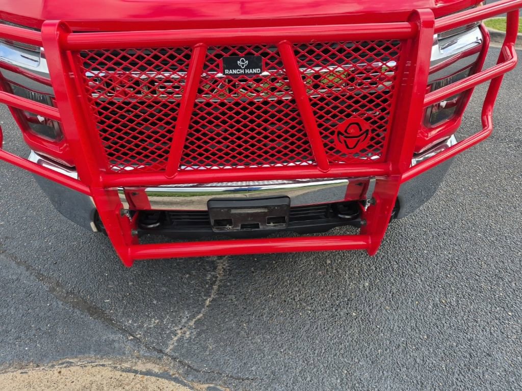 Used 2022 Chevrolet Silverado 2500 LT w/ Convenience Package image 9