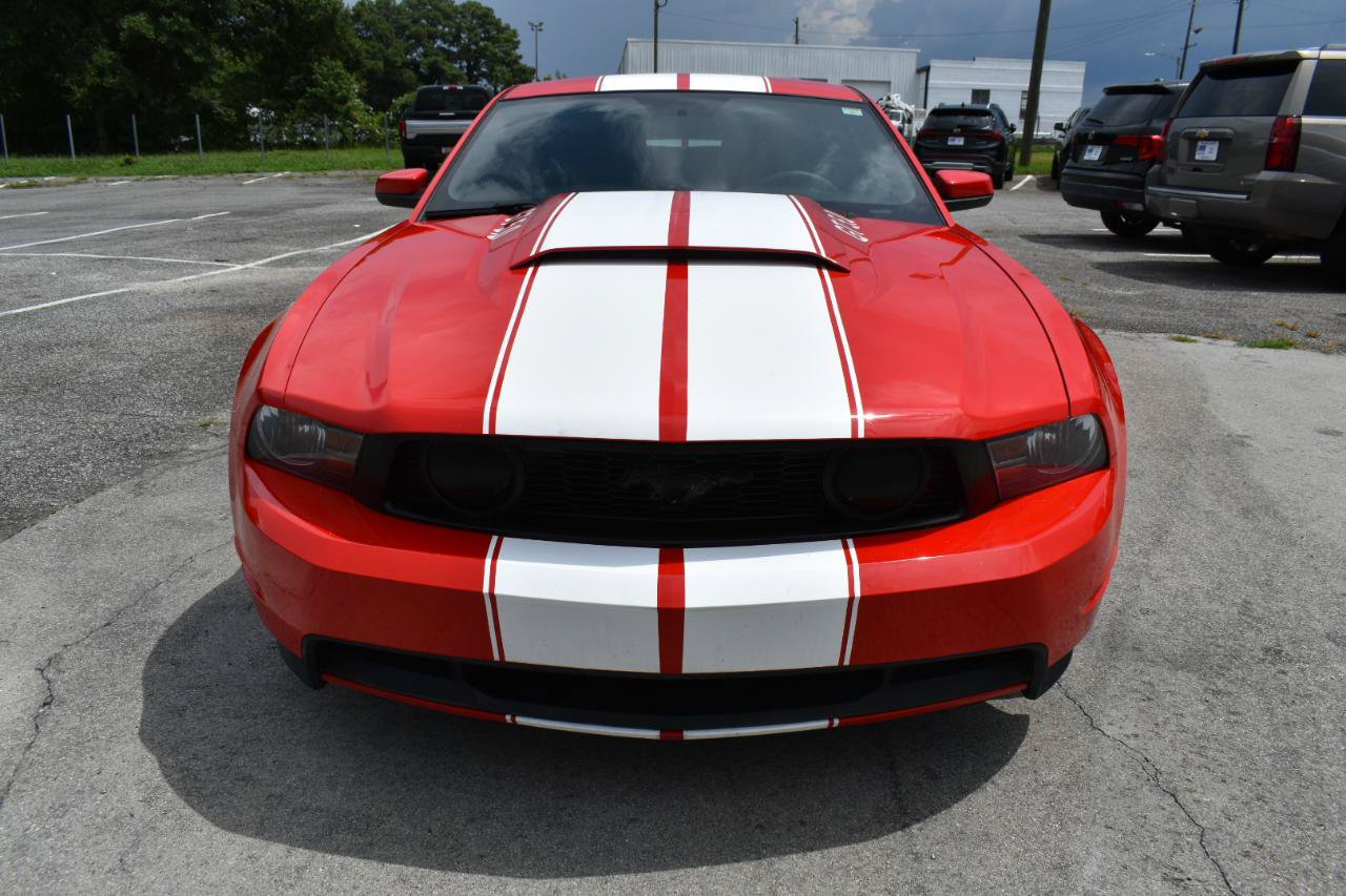 Used 2011 Ford Mustang GT RWD image 3