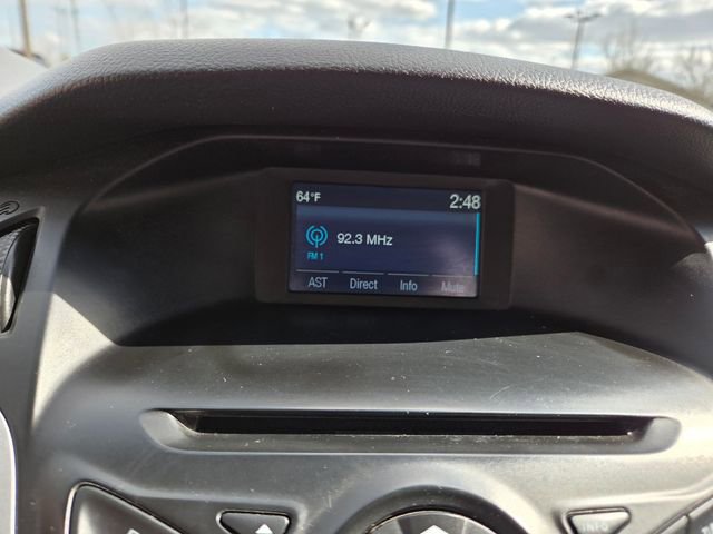 Used 2014 Ford Focus SE w/ Equipment Group 201A image 32