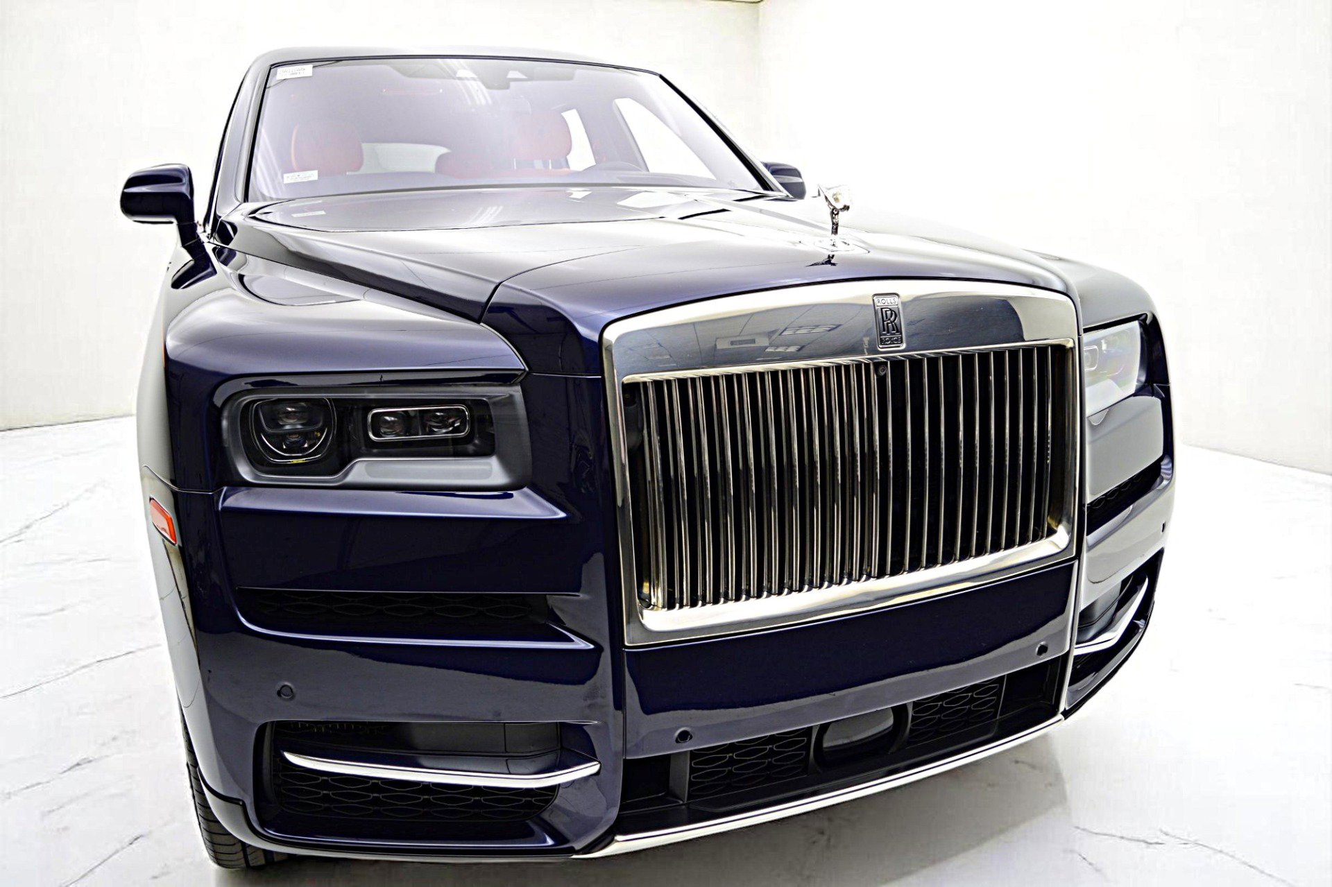 Used 2025 Rolls-Royce Cullinan image 17
