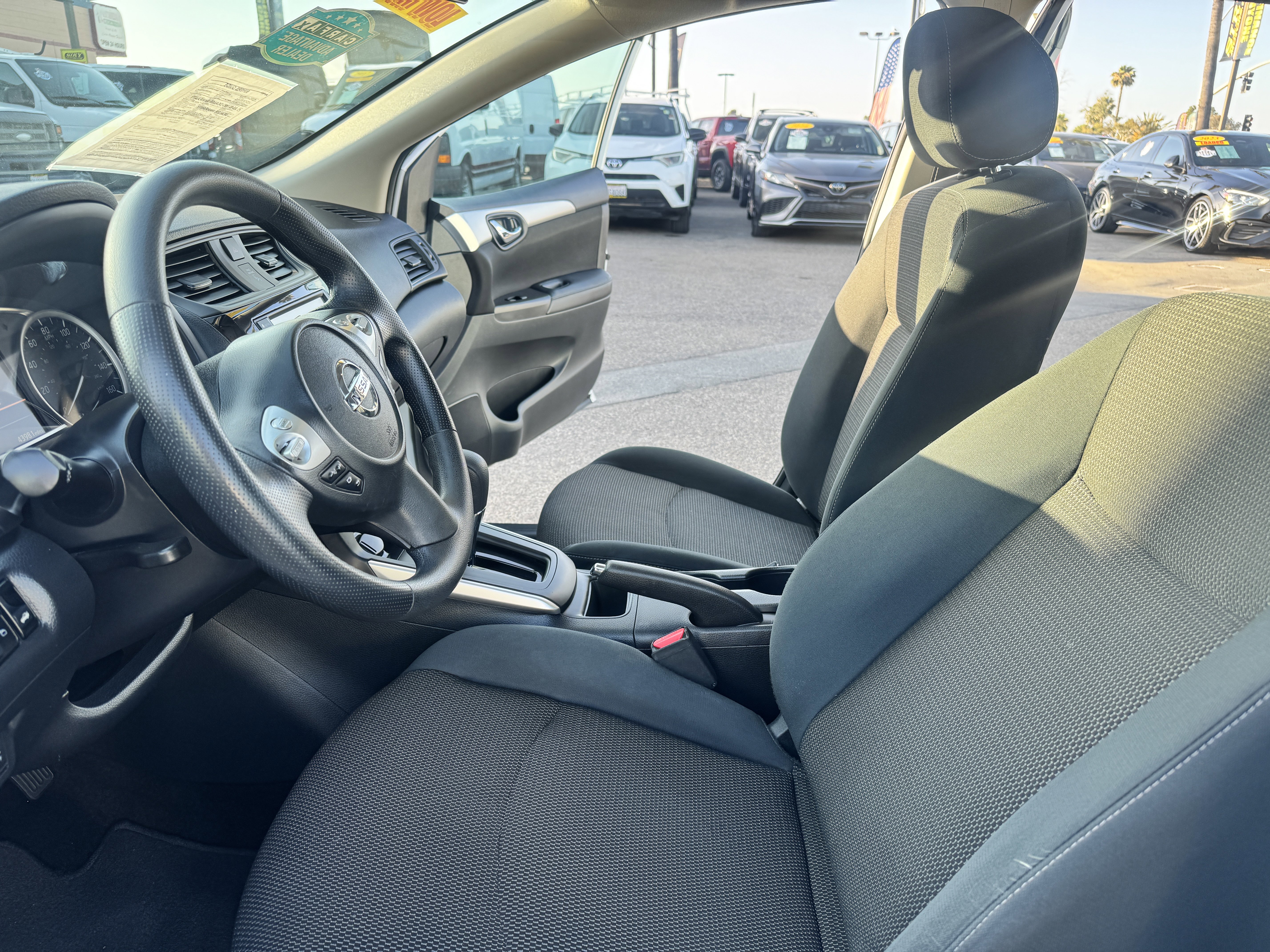 Used 2019 Nissan Sentra S w/ Appearance Package FWD image 10