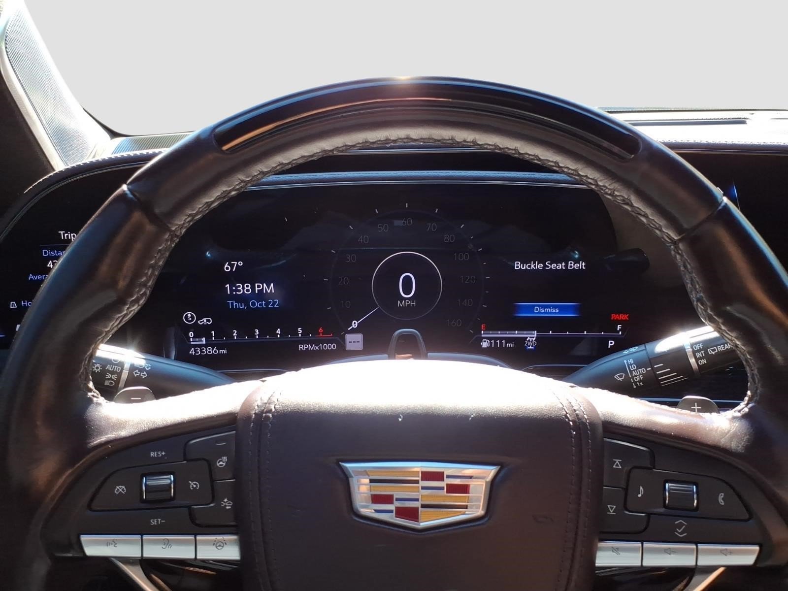 Certified 2024 Cadillac Escalade Sport Platinum w/ LPO, ONYX Package AWD/4WD image 17