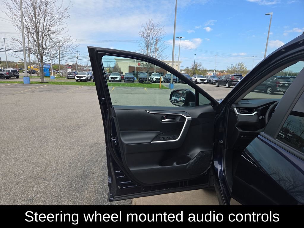 Used 2024 Toyota RAV4 XLE Premium image 12