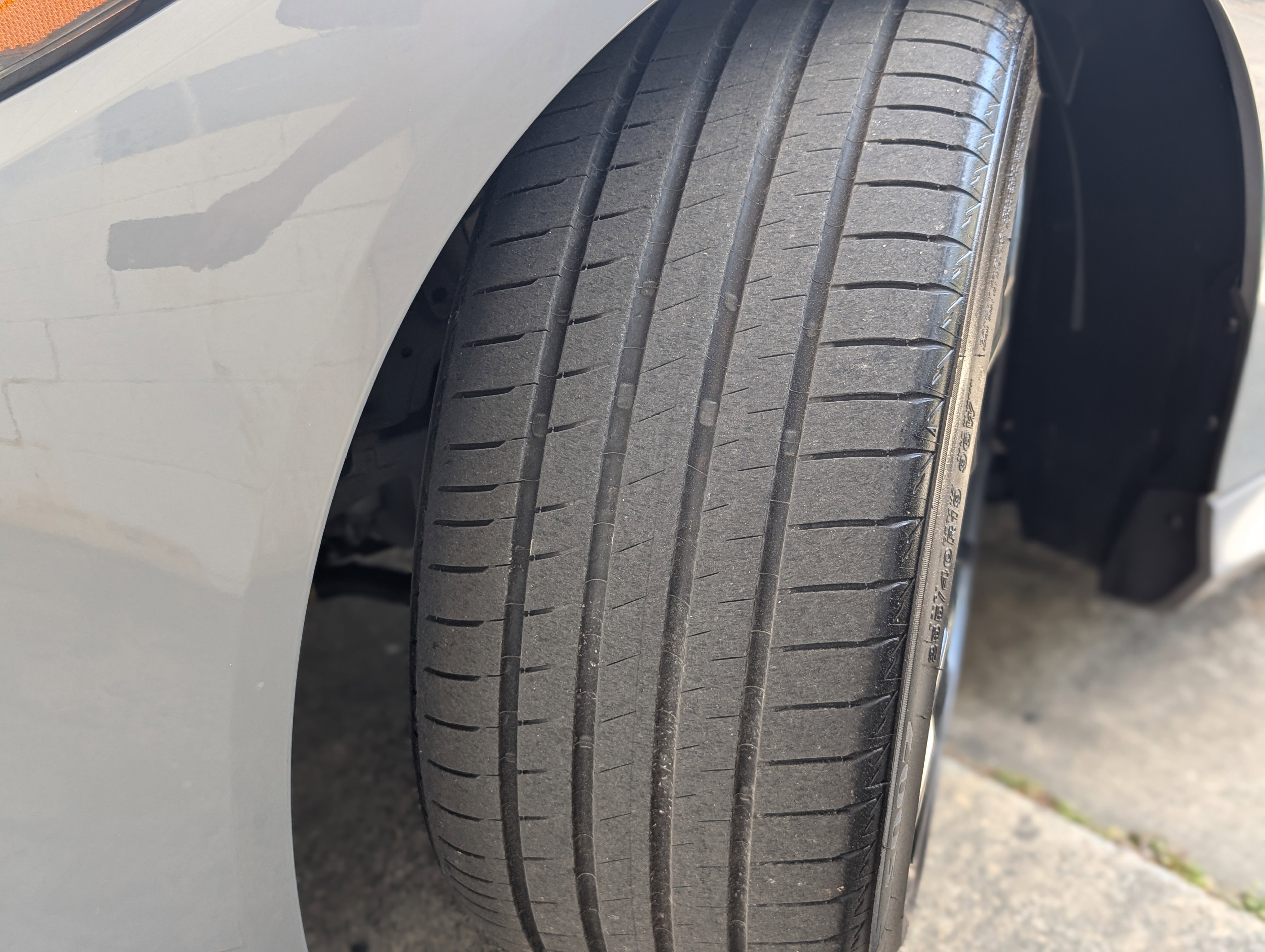 Used 2024 Nissan Z Performance w/ Floor Mat Package RWD image 34