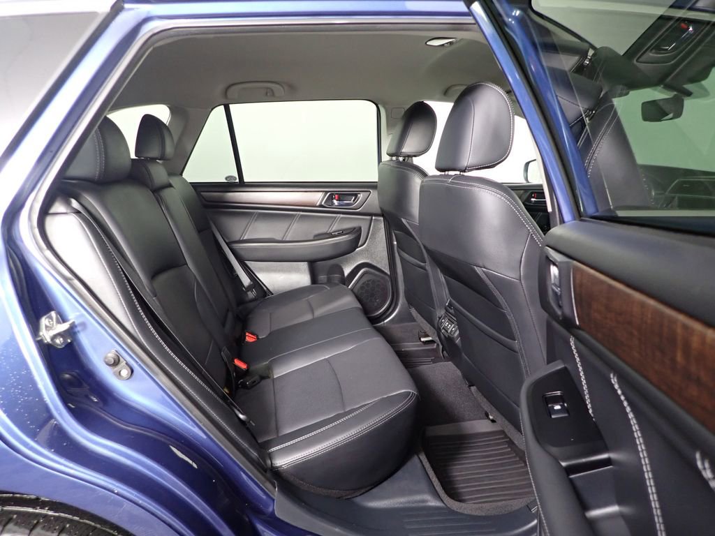 Used 2019 Subaru Outback 2.5i Limited w/ Popular Package #2 image 31