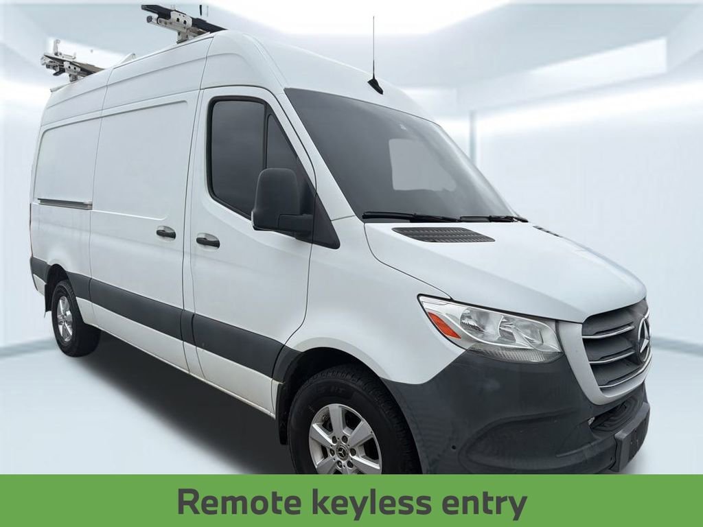 Used 2019 Mercedes-Benz Sprinter 144 Cargo image 2