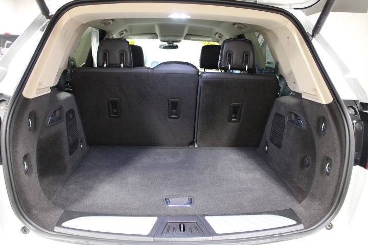 Used 2018 Buick Envision Essence image 12