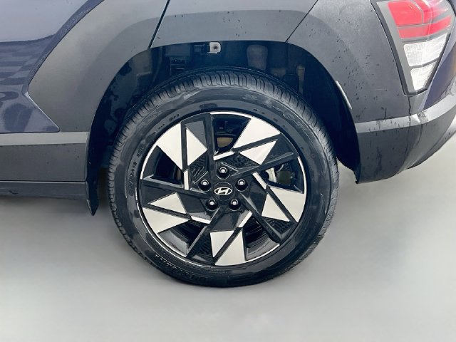 Used 2025 Hyundai Kona SEL AWD/4WD image 31