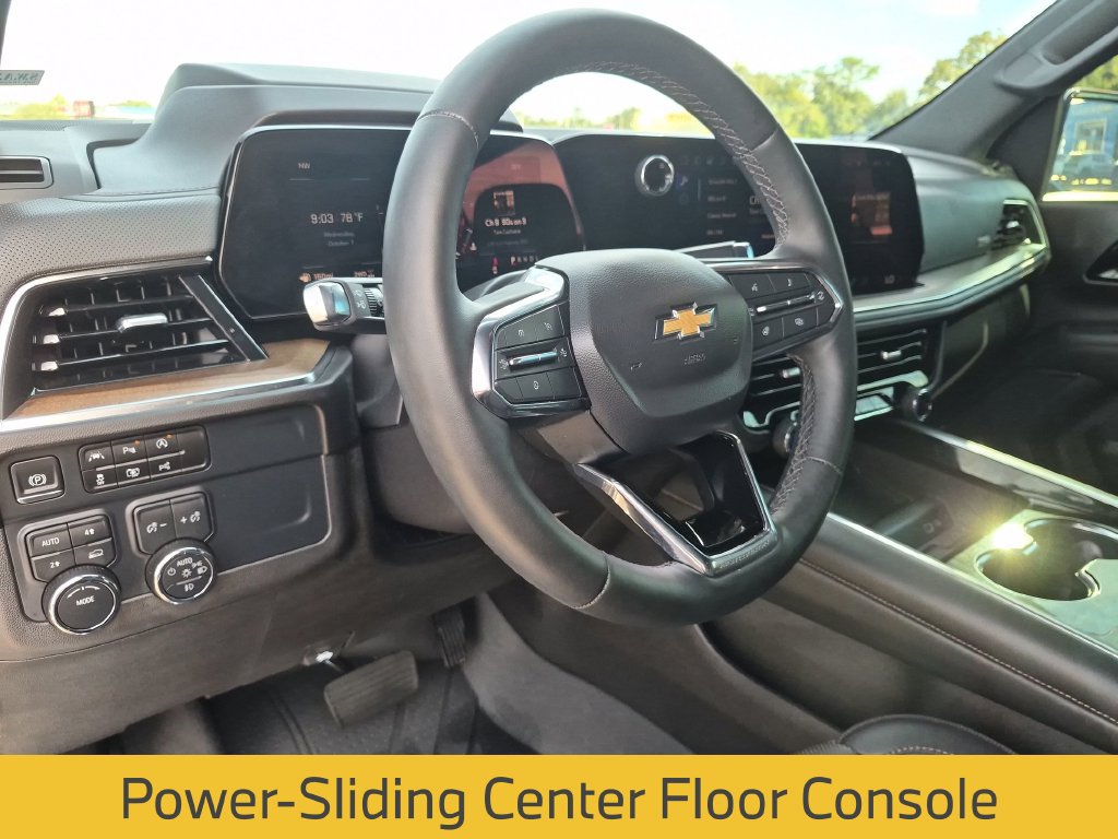 Used 2025 Chevrolet Suburban High Country AWD/4WD image 36