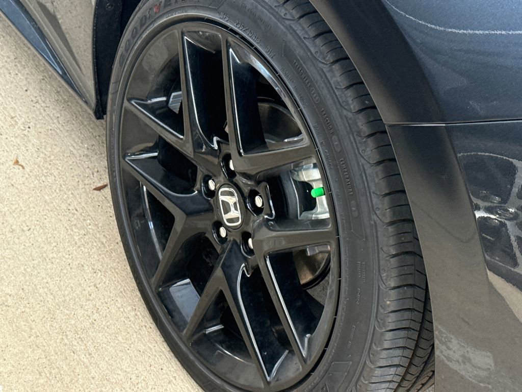 Used 2025 Honda Civic Sport image 9