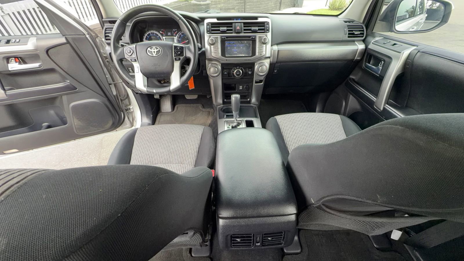 Used 2016 Toyota 4Runner SR5 image 30