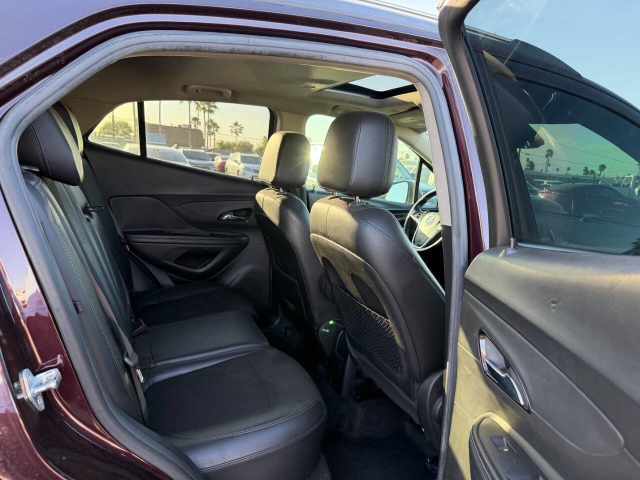 Used 2018 Buick Encore Sport Touring image 21