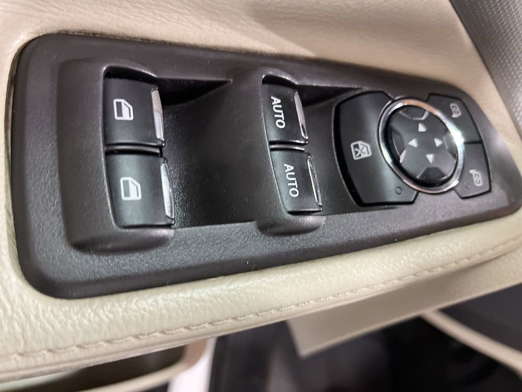 Used 2015 Ford Explorer XLT w/ Equipment Group 202A image 15