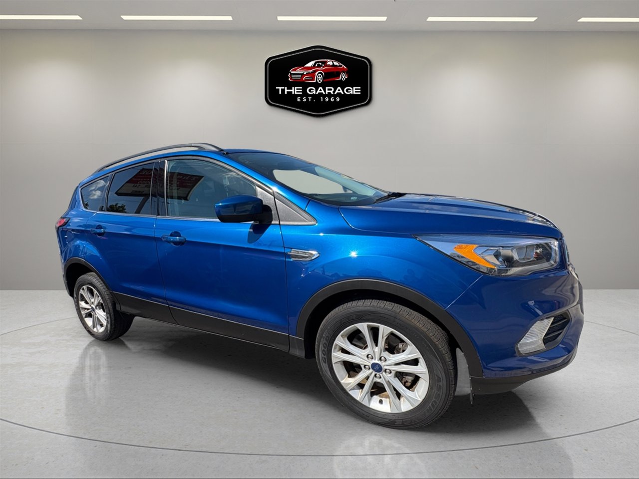 Used 2018 Ford Escape SEL w/ Ford Safe & Smart Package image 9
