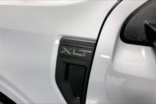 New 2026 Ford Maverick XLT w/ Equipment Group 301A AWD/4WD image 9